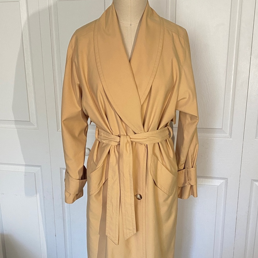 Neiman Marcus Tan Trench Coat